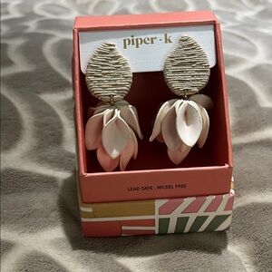Piper-K Cream and Gold Earrings